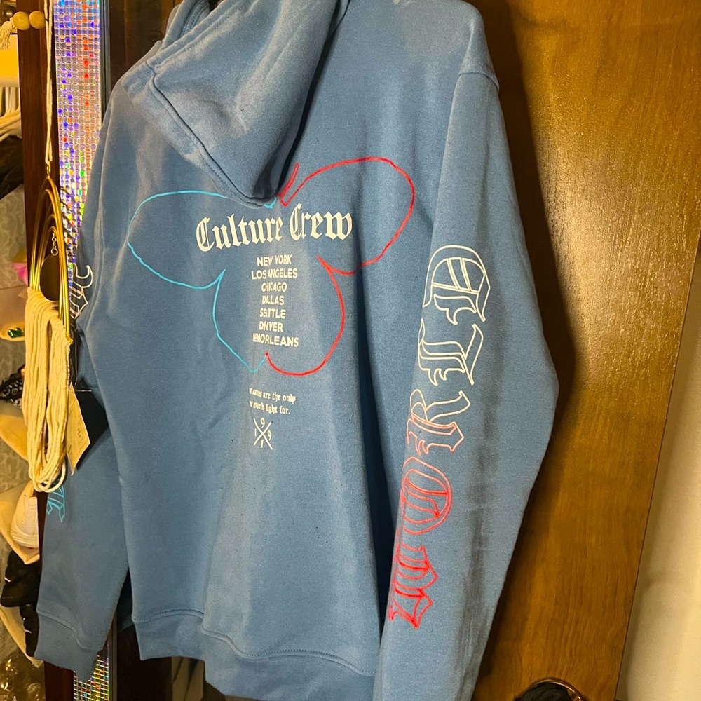 WORLD. WIDE. CULTURE HOODIE
